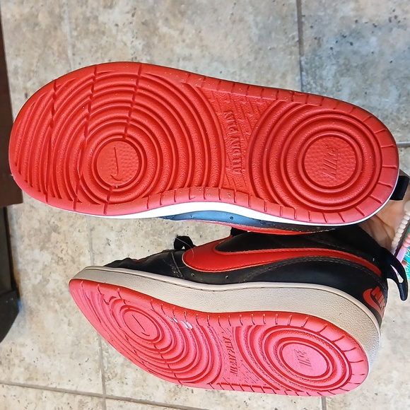 Nike Red and Black High-Top Sneakers - Picture 4 of 6